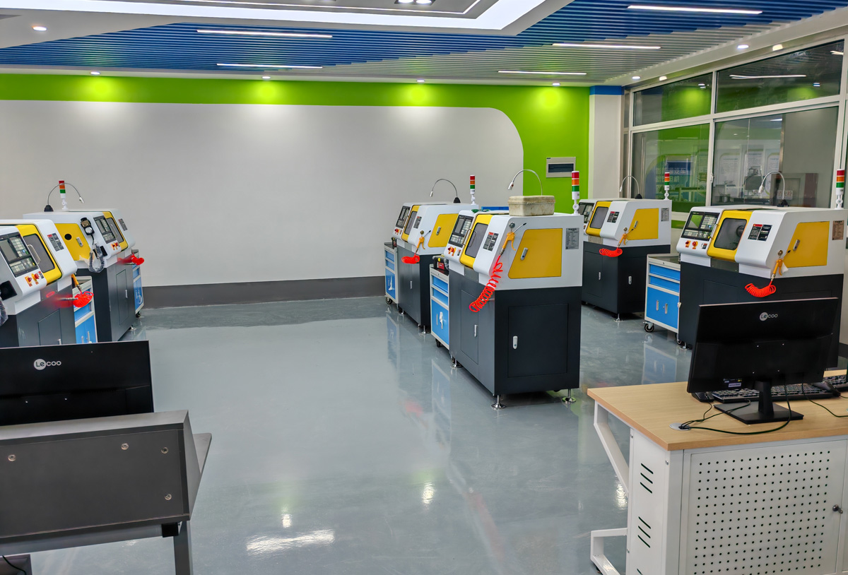 小型數控車床理實一體化實訓室